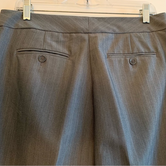 ALFANI Trouser Pants ~SIZE 8 ~Gray Subtle Stripe ~Work Wear, Academia, Classy - Picture 3 of 12